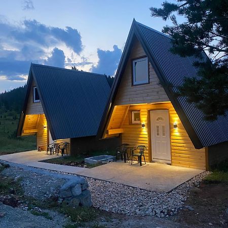 Mountain Paradise Cabins Zabljak (Zabljak) Ngoại thất bức ảnh
